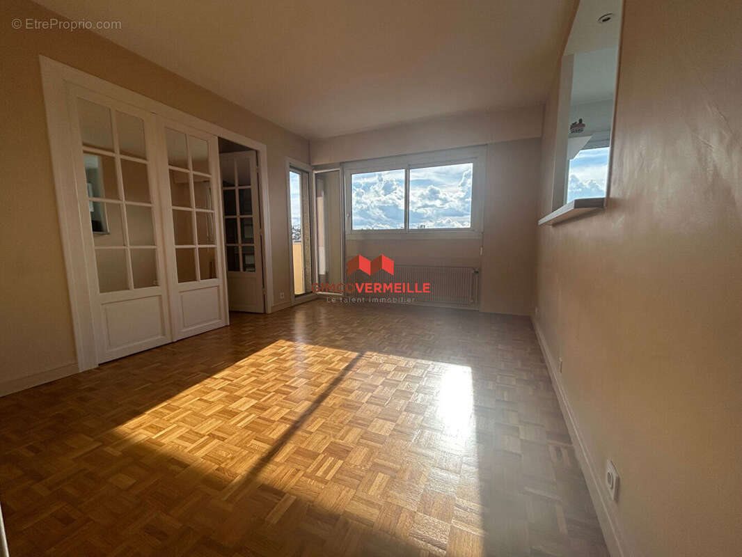 Appartement à vendre, 41m², Poissy