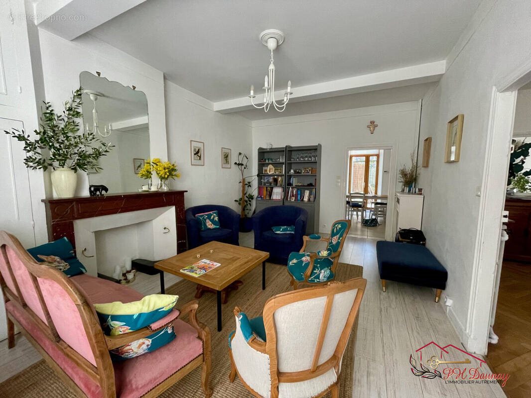 Maison à vendre, 160m², Millau