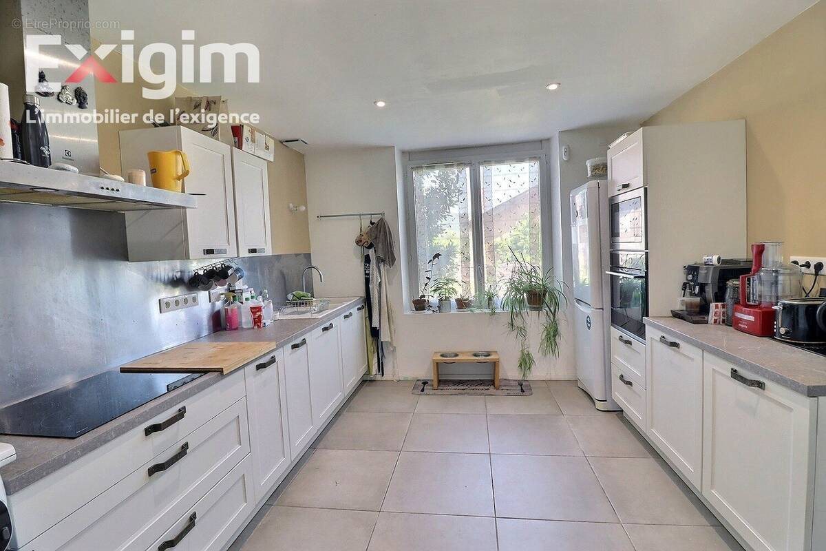 Maison à vendre, 95m², Tournon-sur-Rhône