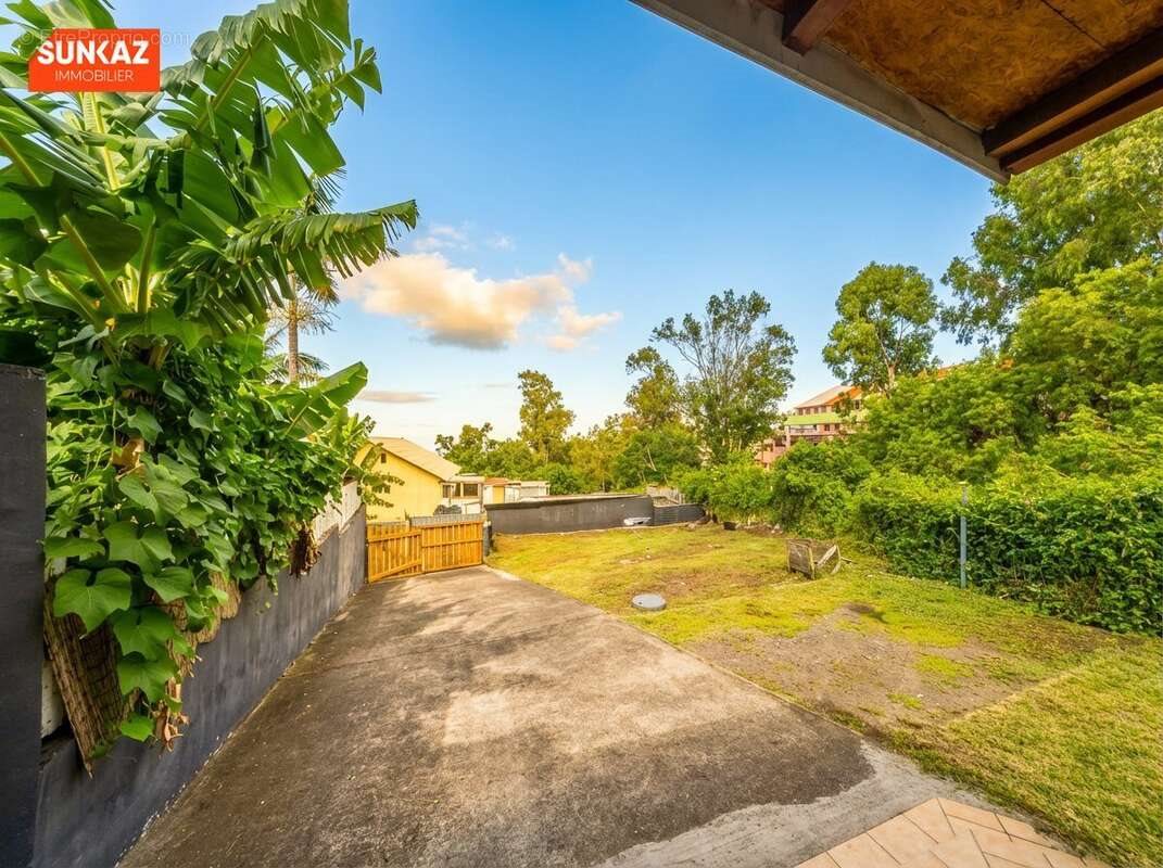 Maison à vendre, 59m², Le Tampon