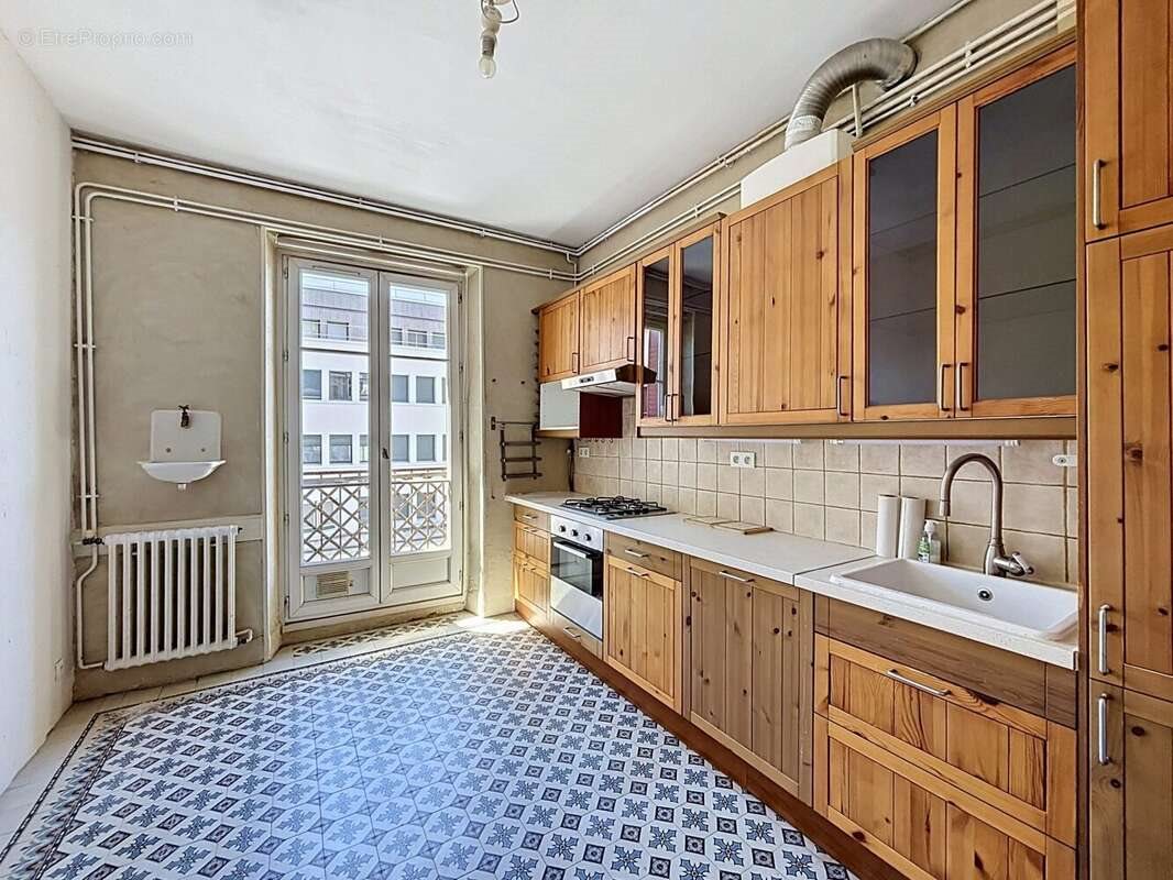Appartement à vendre, 74m², Grenoble