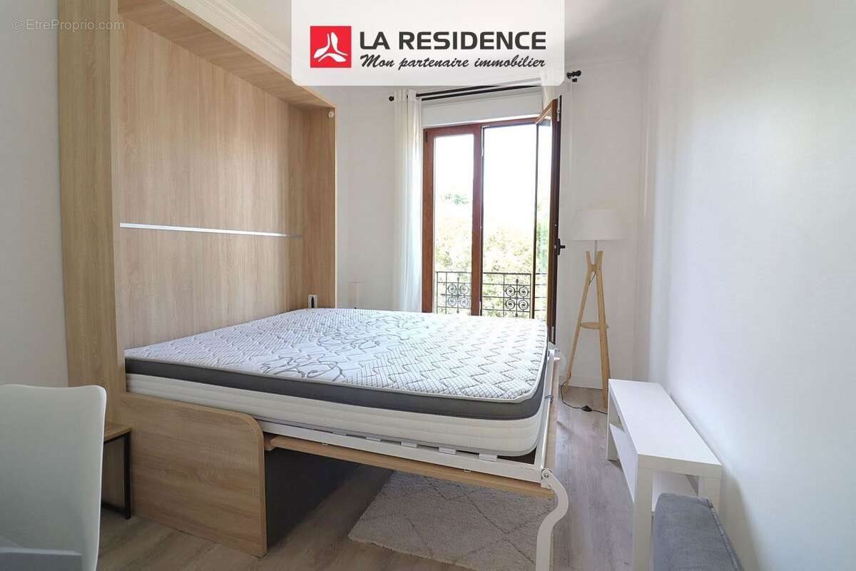 Appartement à vendre, 21m², Vélizy-Villacoublay