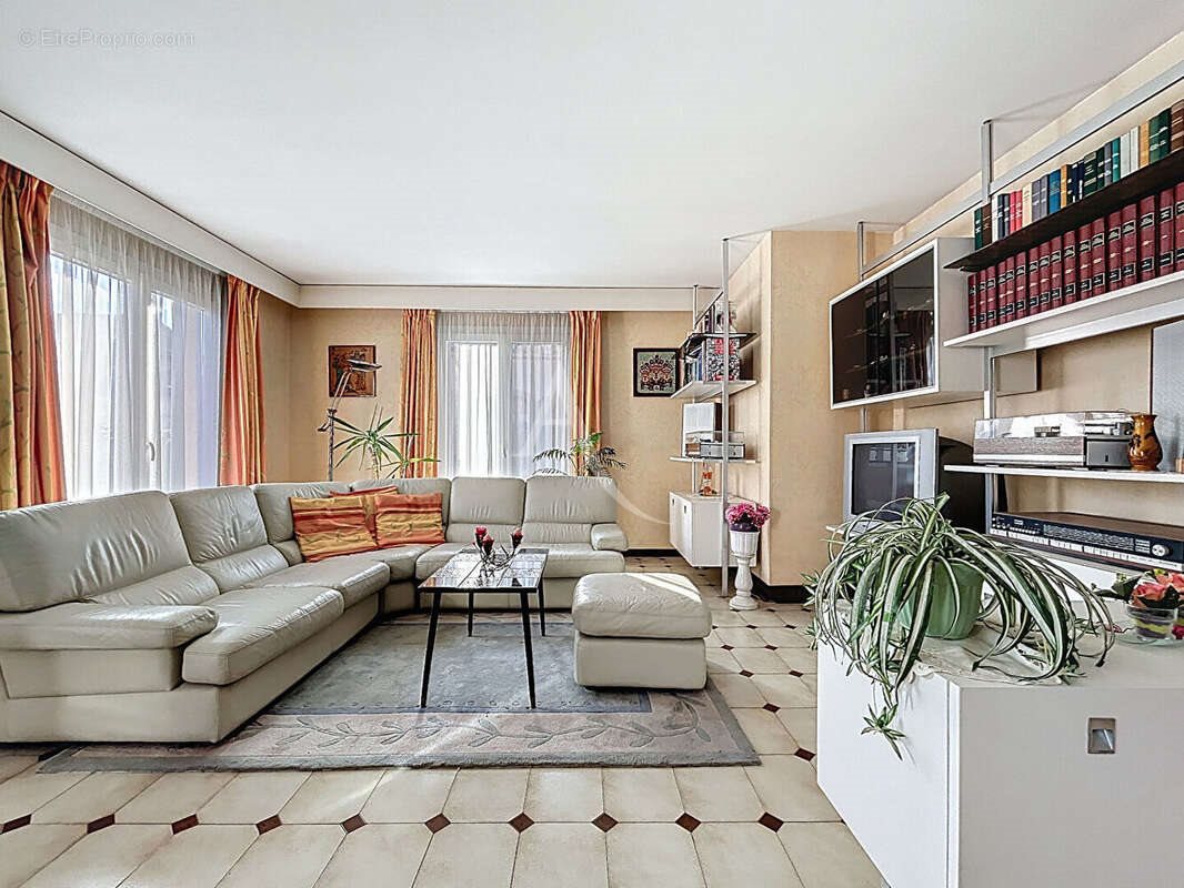 Maison à vendre, 137m², Grisolles