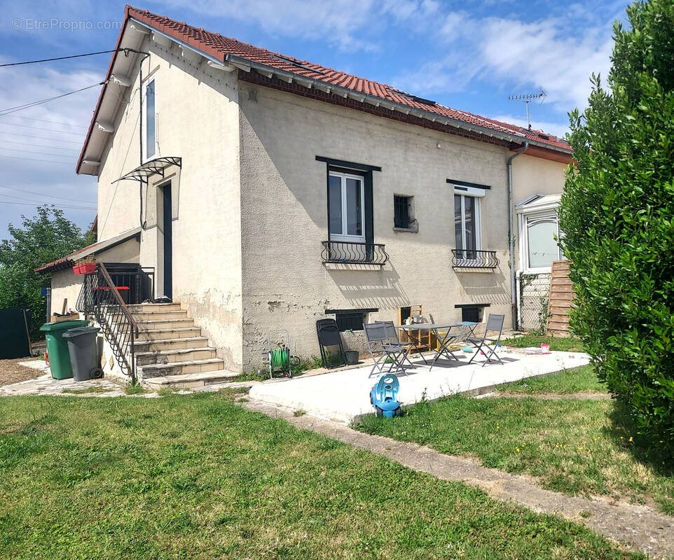 Maison à vendre, 87m², Bornel