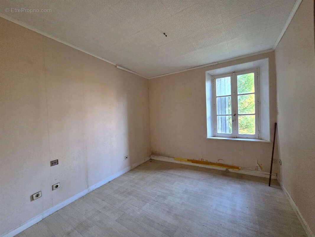Maison à vendre, 65m², Saint-Rémy-sur-Avre