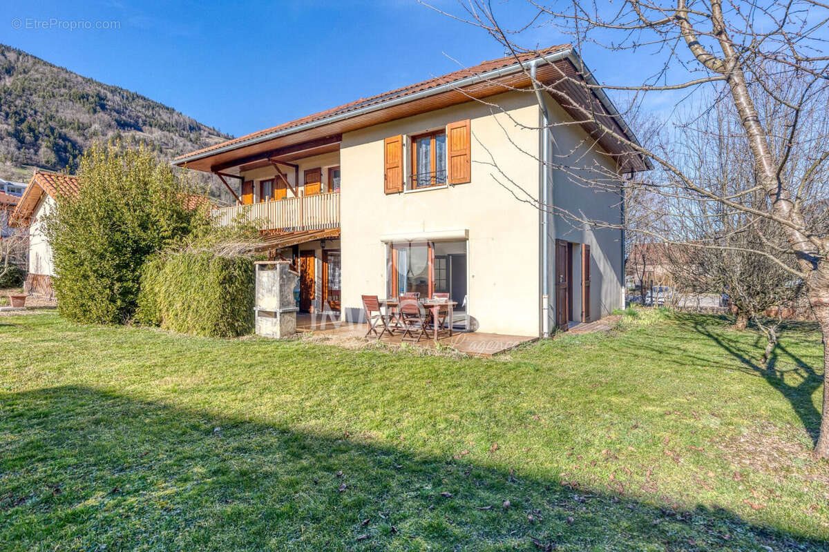 Maison à vendre, 157m², Saint-Pierre-d'Allevard