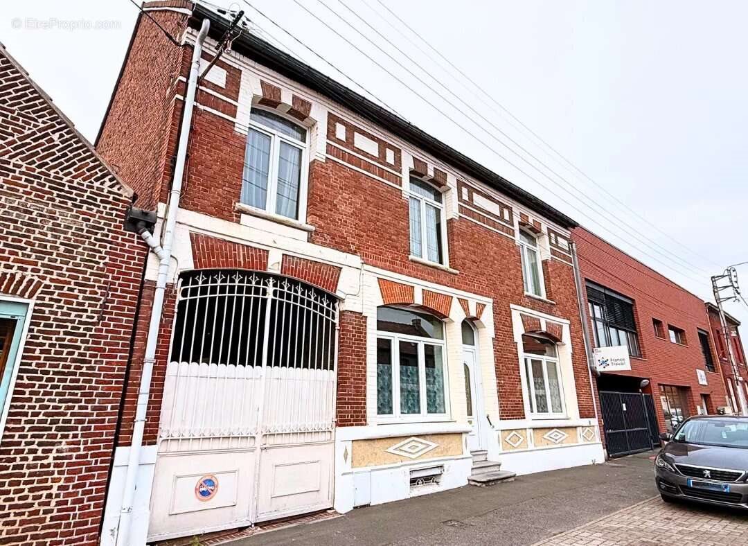 Maison à vendre, 214m², Somain