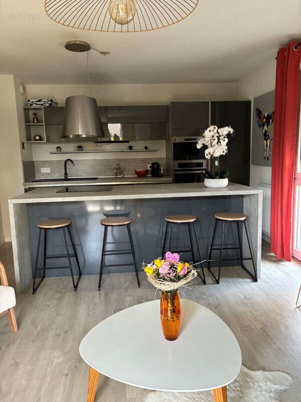 Appartement à vendre, 61m², Cenon
