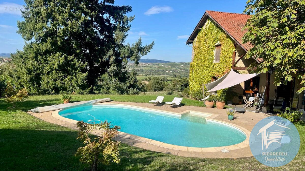 Maison à vendre, 239m², Saint-Romain-de-Popey