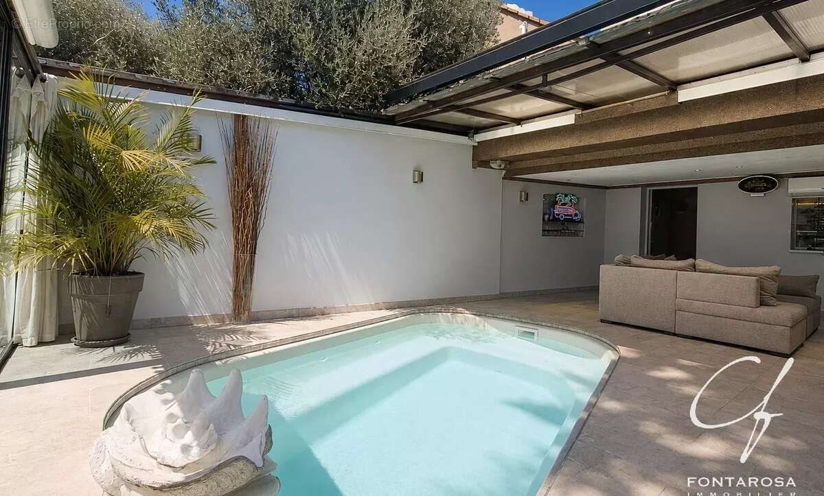 Maison à vendre, 130m², Puget-sur-Argens