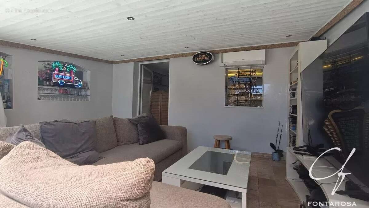 Maison à vendre, 130m², Puget-sur-Argens
