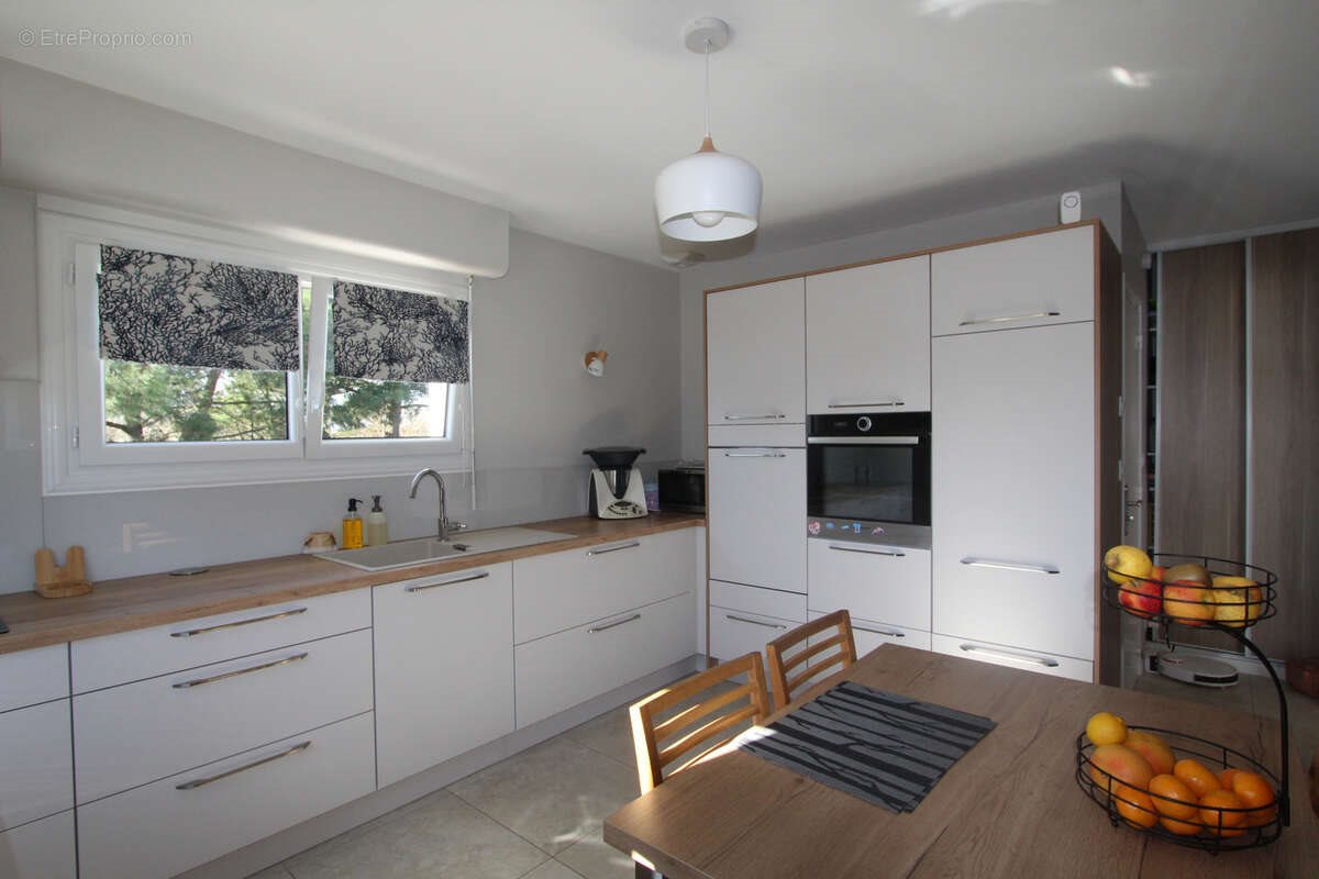 Maison à vendre, 174m², L'Aiguillon-sur-Mer