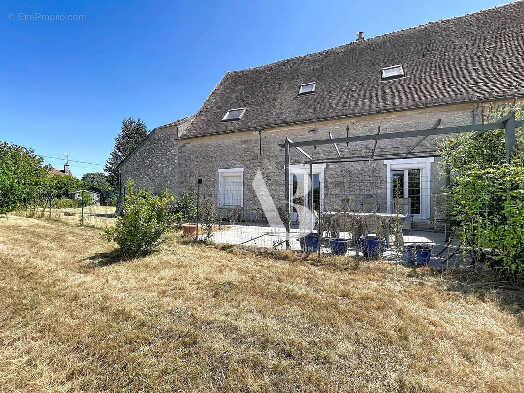 Maison à vendre, 183m², Gastins
