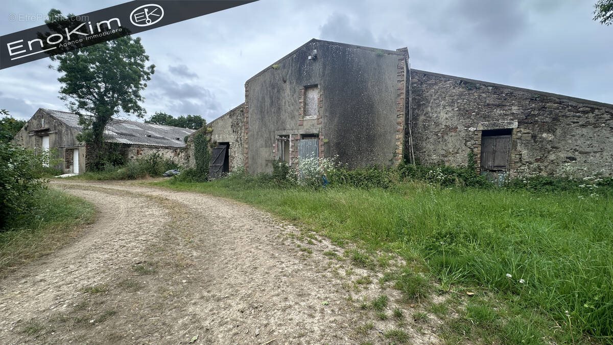 Maison à vendre, 260m², Grosbreuil