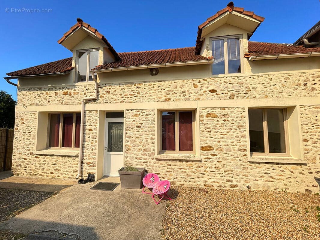 Maison à vendre, 121m², Epernon