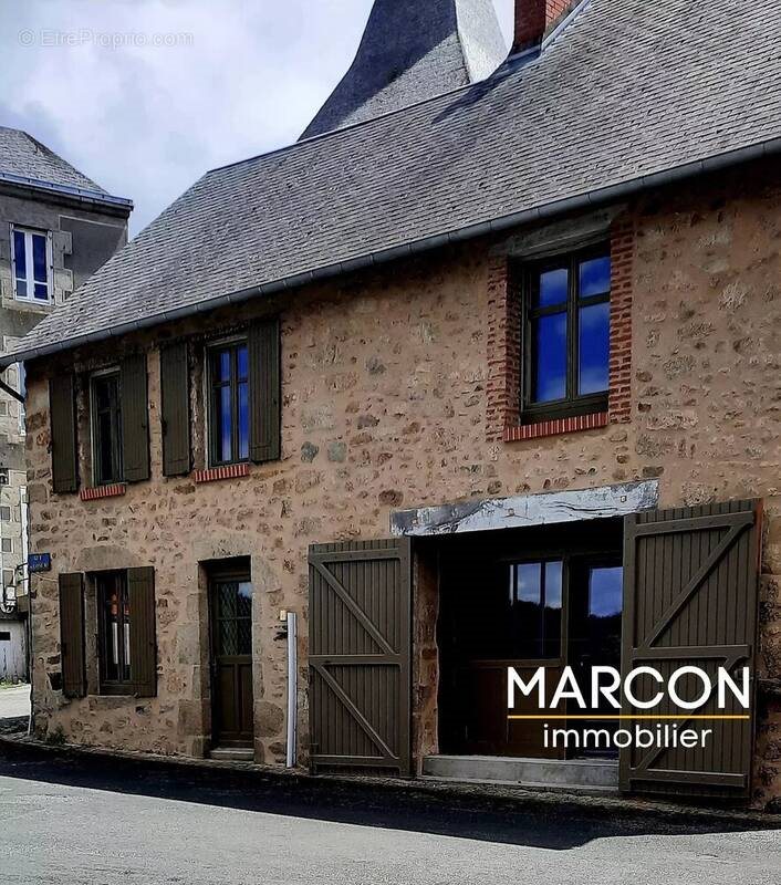 Maison à vendre, 109m², Bénévent-l'Abbaye