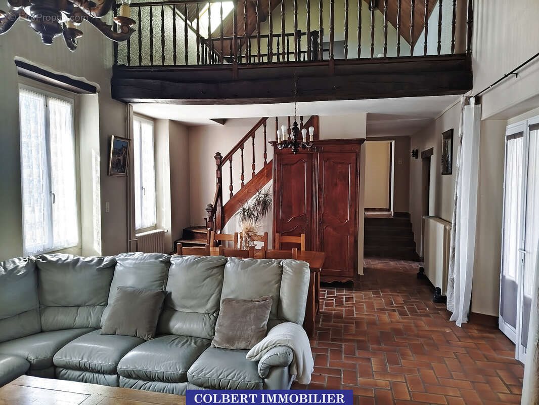 Maison à vendre, 203m², Auxerre