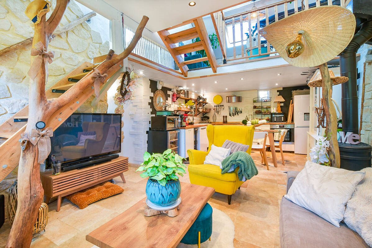 Maison à vendre, 97m², Mormant