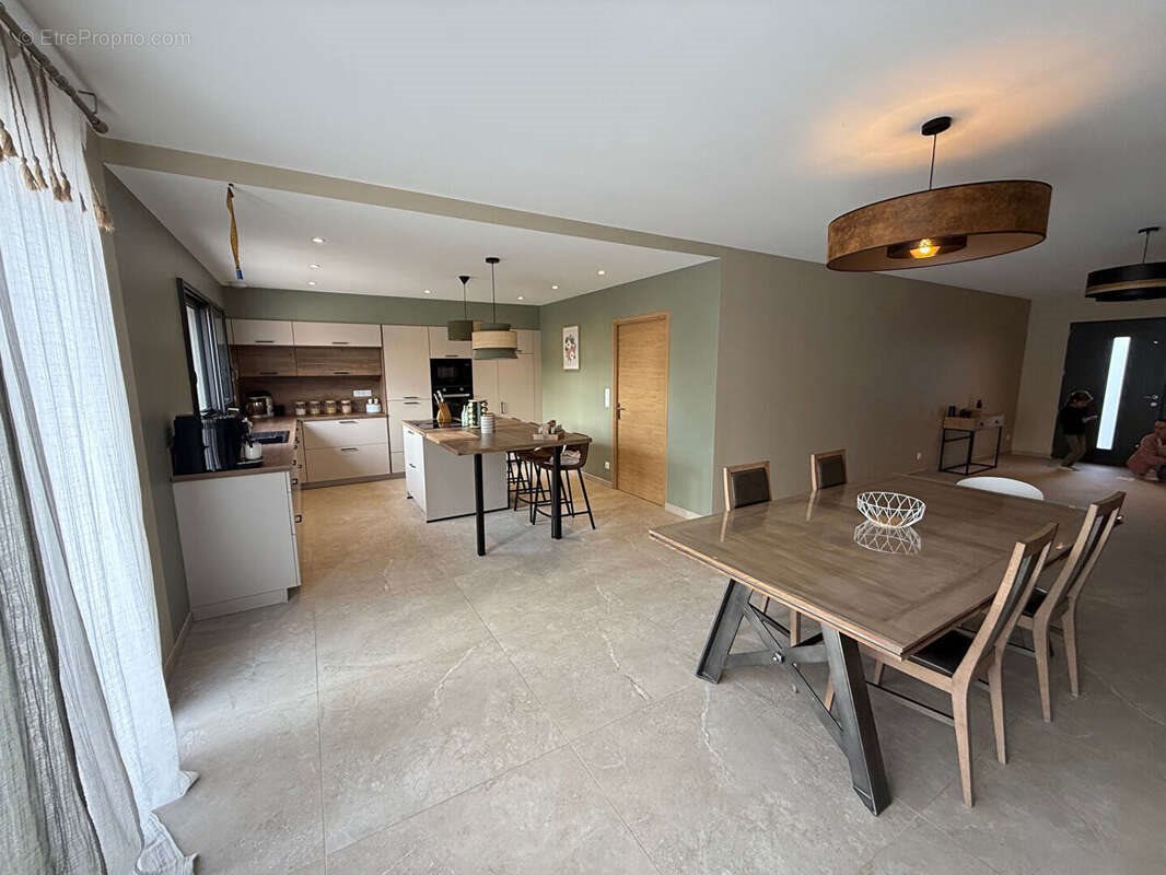 Maison à vendre, 149m², Alençon