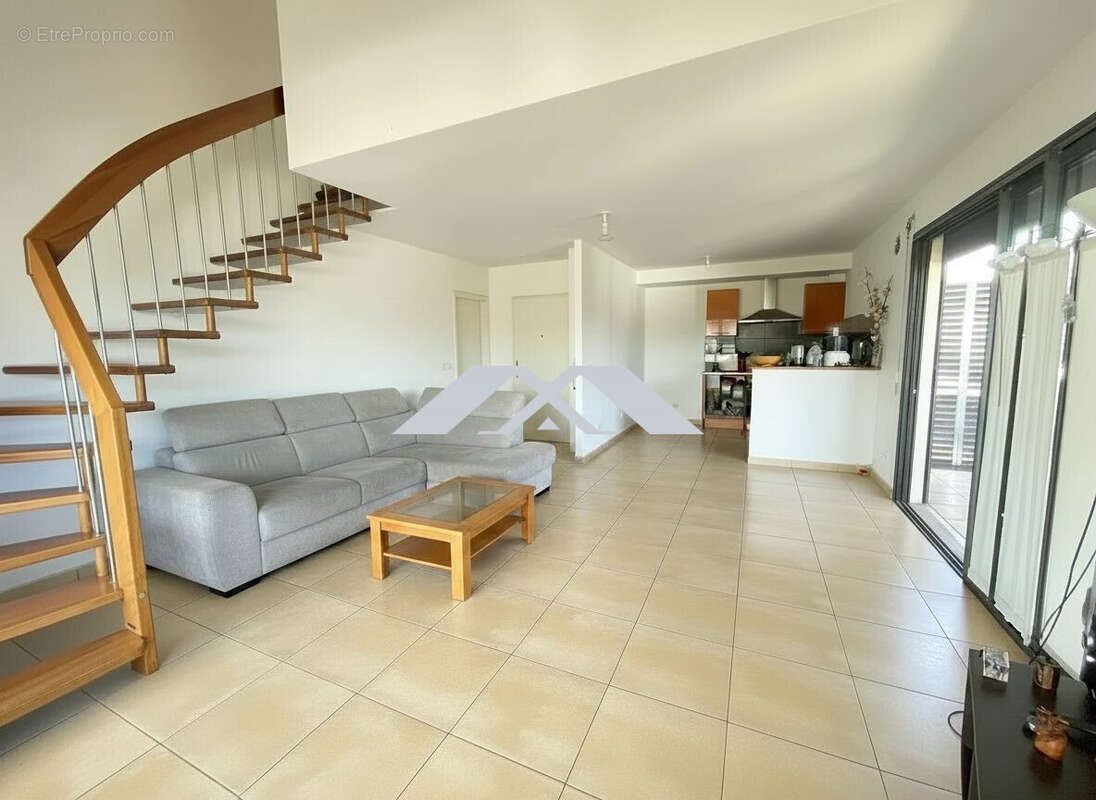 Appartement à vendre, 83m², Le Tampon