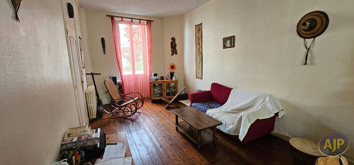 Maison à vendre, 76m², Saintes