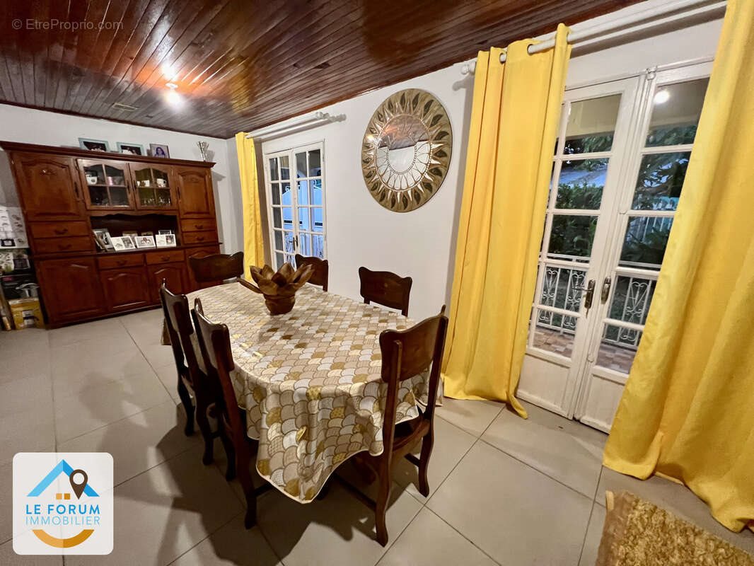 Maison à vendre, 77m², Saint-Pierre