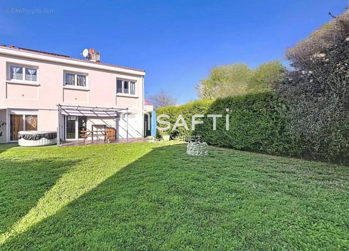 Maison à vendre, 108m², La Rochelle