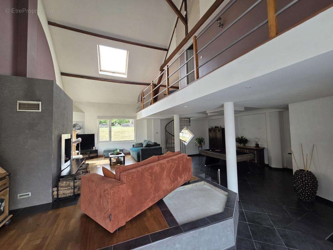 Maison à vendre, 258m², Cambrai