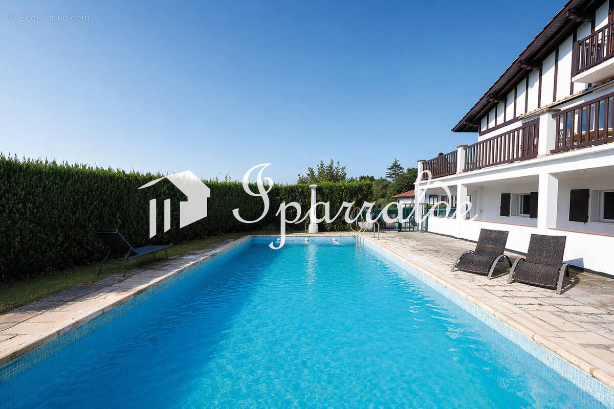Maison à vendre, 270m², Hendaye