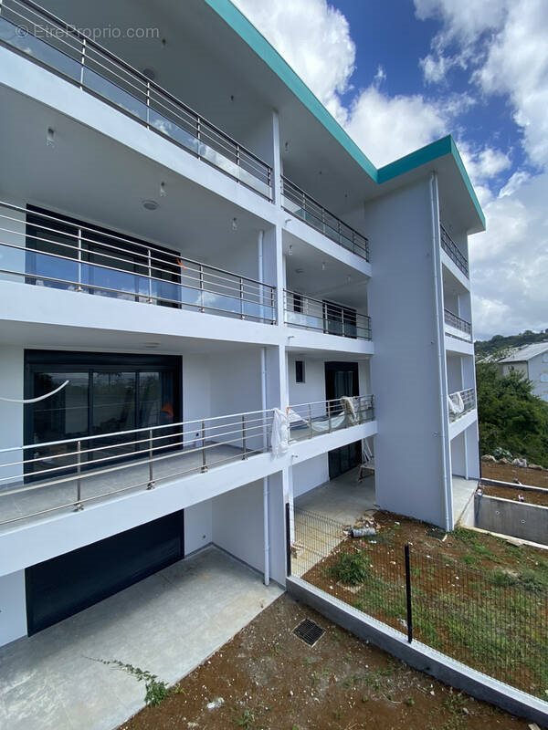 Appartement à vendre, 46m², Fort-de-France