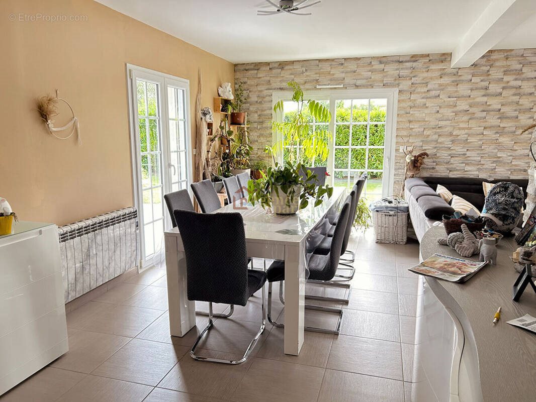 Maison à vendre, 150m², Troarn