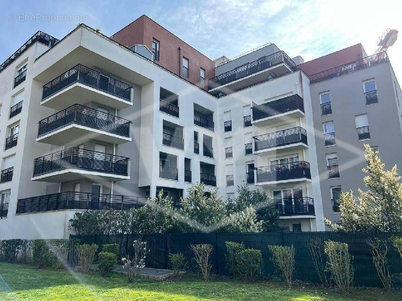 Appartement à vendre, 59m², Boussy-Saint-Antoine