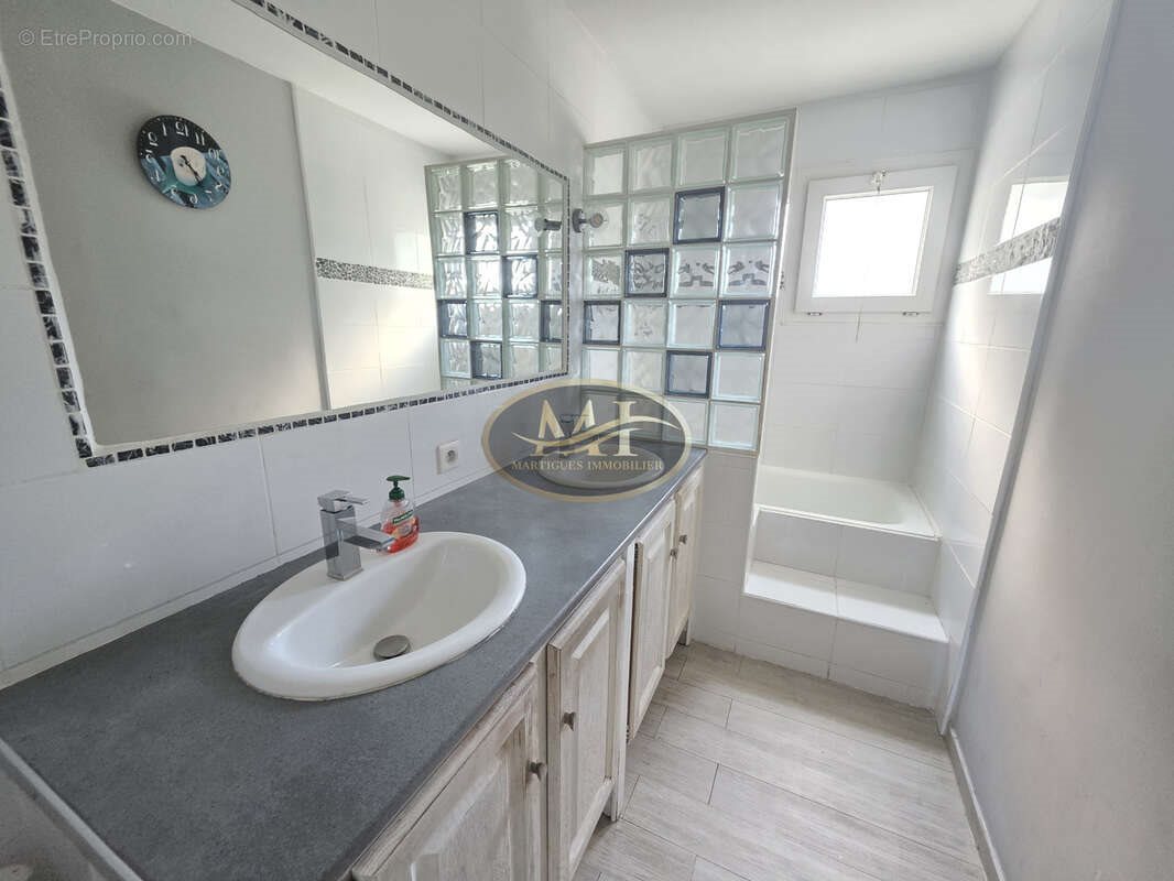 Appartement à vendre, 92m², Martigues