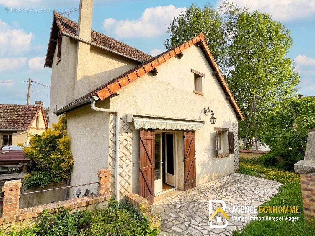 Maison à vendre, 98m², Sorel-Moussel