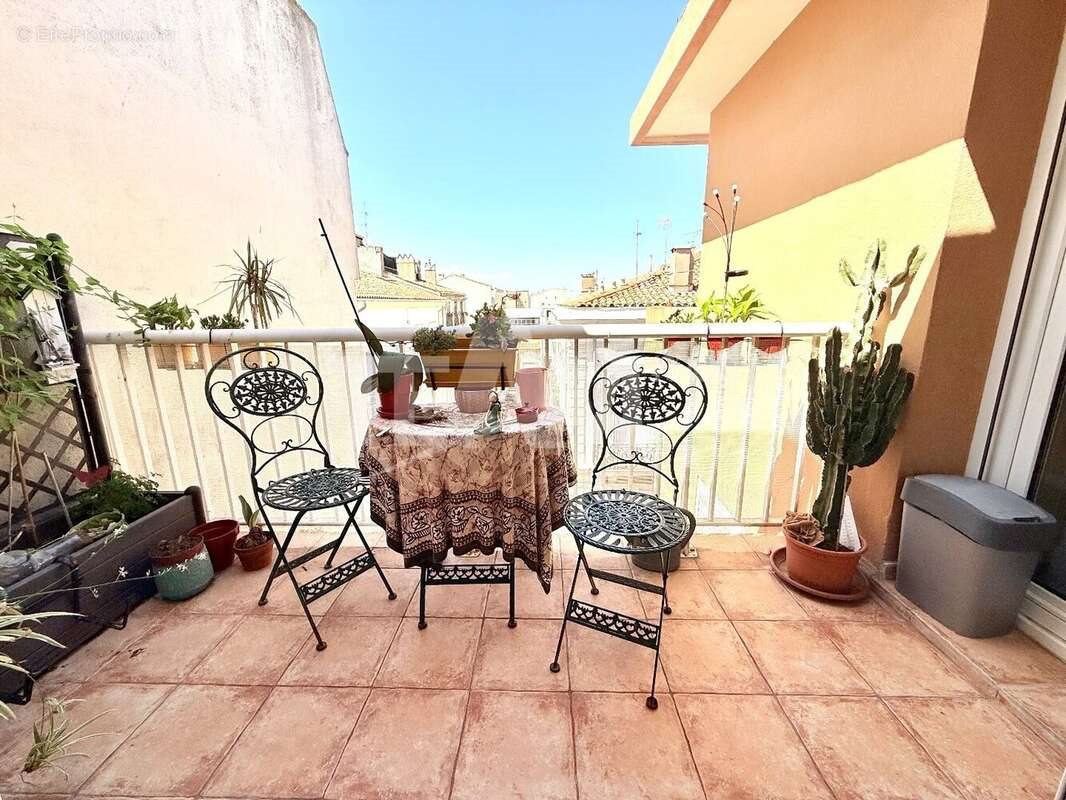 Appartement à vendre, 67m², Sète