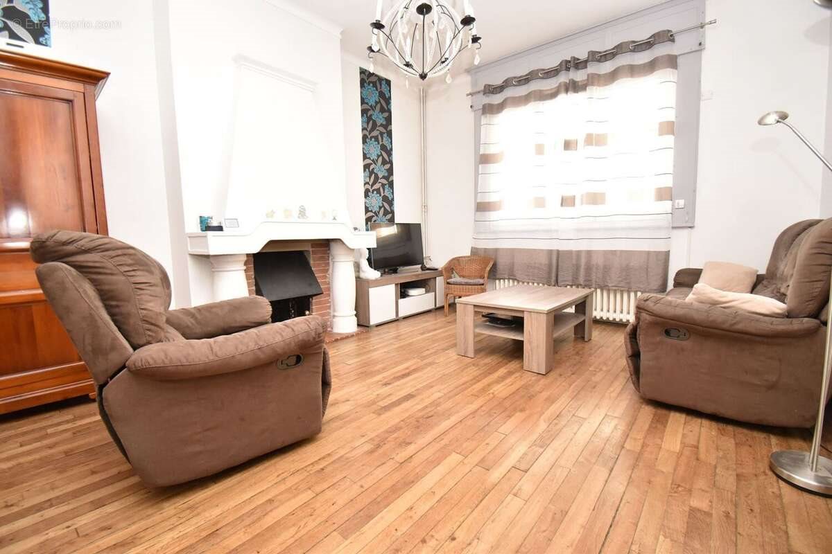 Maison à vendre, 160m², Cambrai