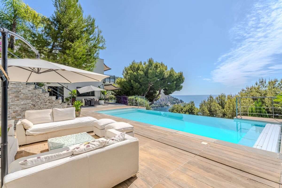Maison à vendre, 190m², Eze
