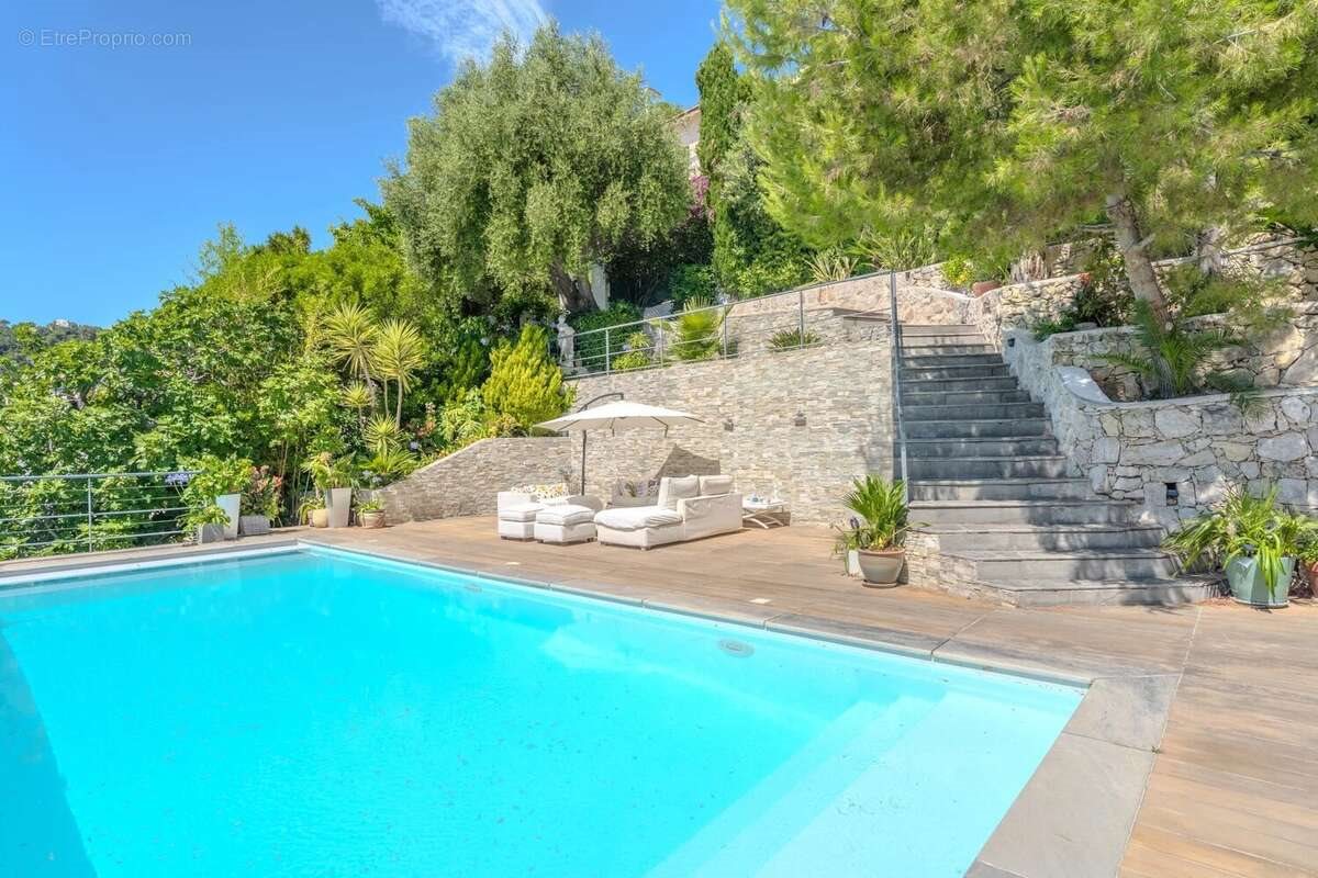 Maison à vendre, 190m², Eze