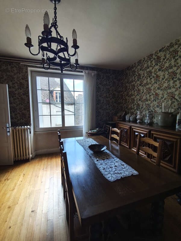 Maison à vendre, 157m², Tauves