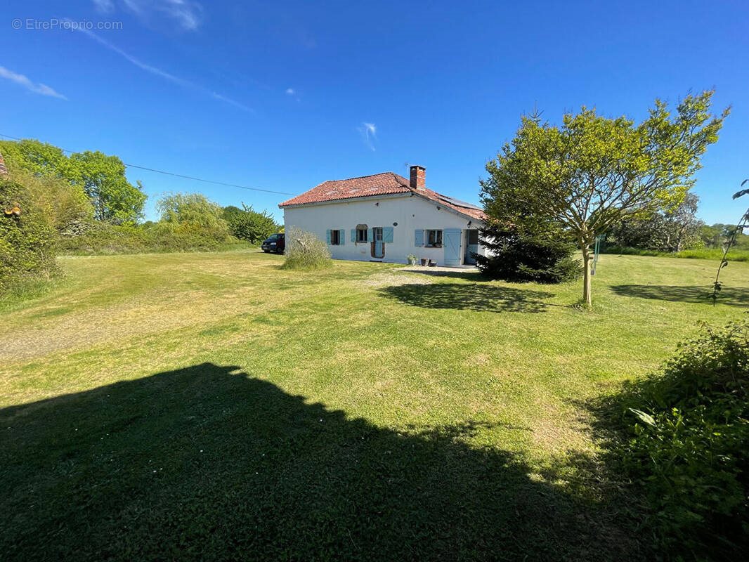 Maison à vendre, 225m², Aire-sur-l'Adour