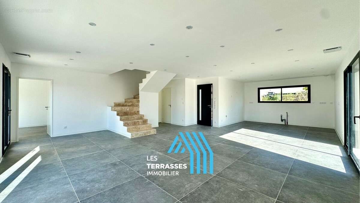 Maison à vendre, 148m², Montélimar