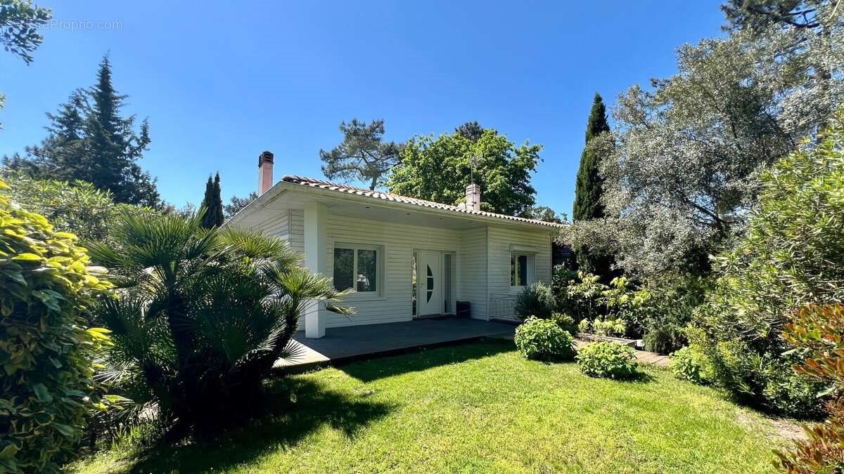 Maison à vendre, 180m², Le Bouscat