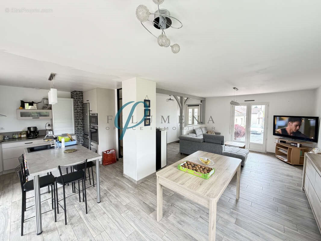 Maison à vendre, 87m², Montrevault