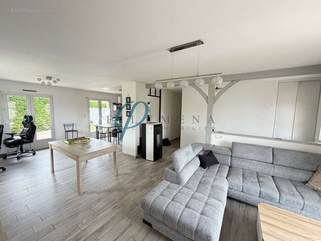 Maison à vendre, 87m², Montrevault
