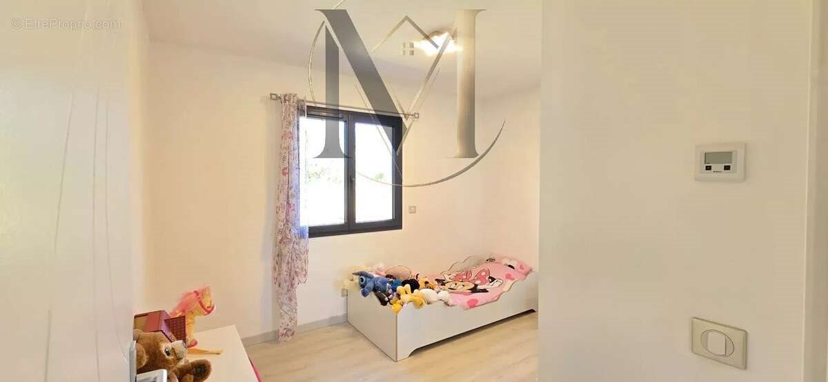 Maison à vendre, 103m², Bordes