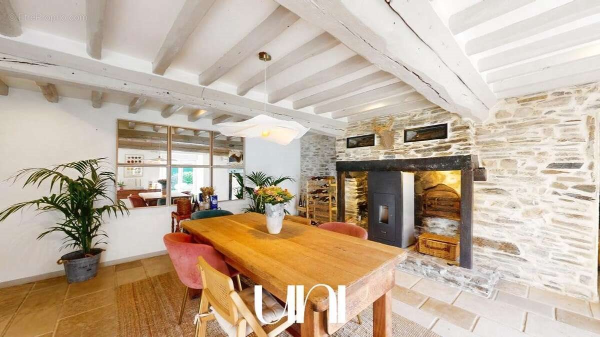 Maison à vendre, 210m², Evrecy