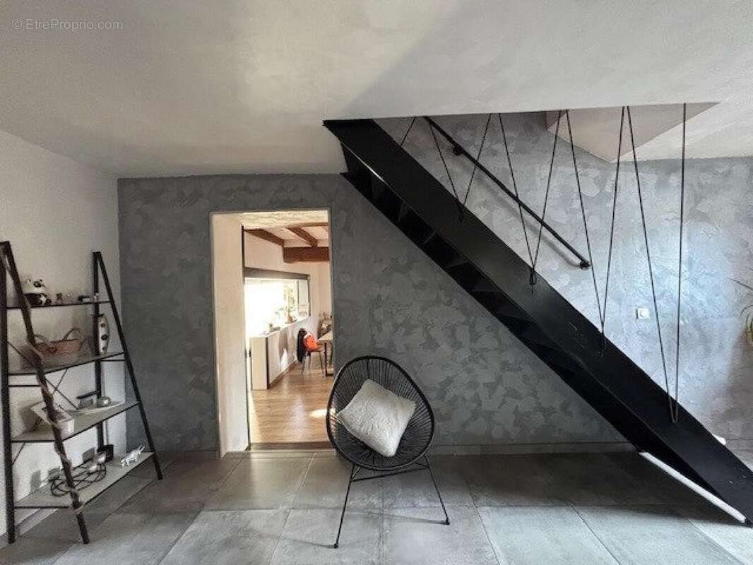 Maison à vendre, 170m², Montrésor
