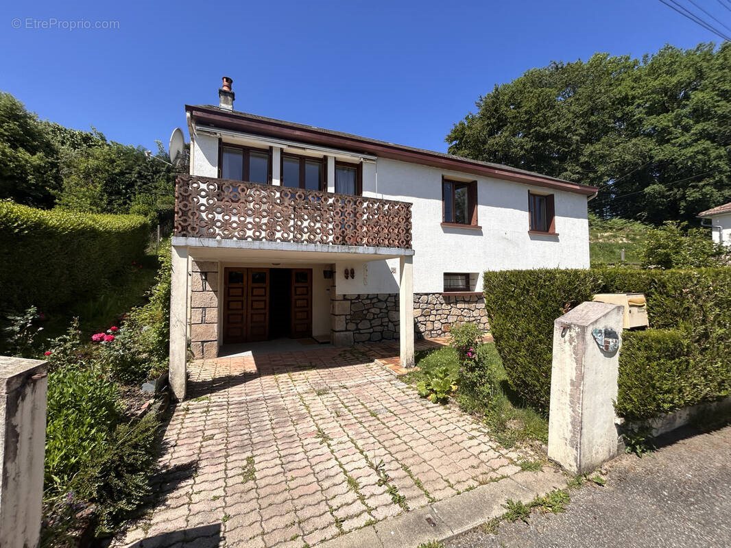 Maison à vendre, 83m², Ussel