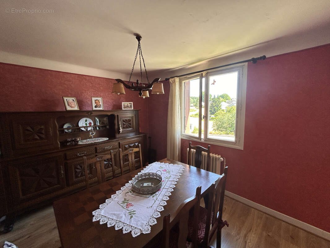 Maison à vendre, 83m², Ussel