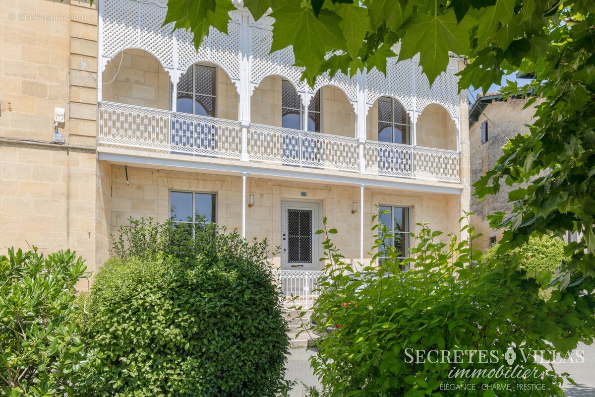 Maison à vendre, 168m², Cambes